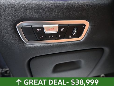 Used 2022 BMW X5 M50i image 24