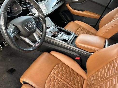 Used 2021 Audi RS Q8 w/ Executive Package AWD/4WD image 9