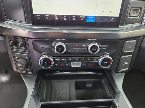 New 2026 Ford F250 Lariat w/ Black Appearance Package AWD/4WD image 31