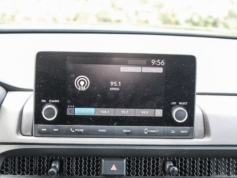 Used 2025 Honda CR-V Sport image 16