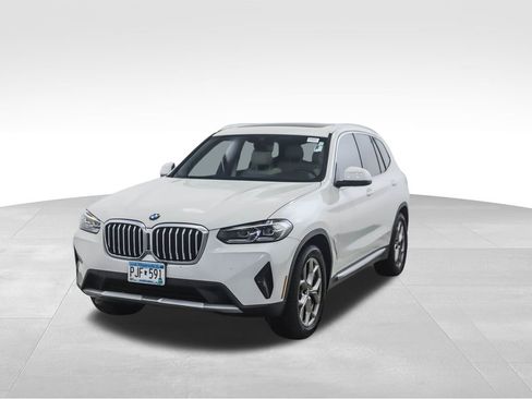 Used 2022 BMW X3 xDrive30i w/ Convenience Package image 1