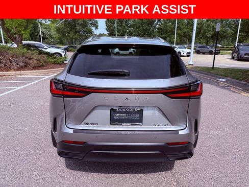 Certified 2025 Lexus NX 250 FWD w/ Accessory Package (K3) image 6