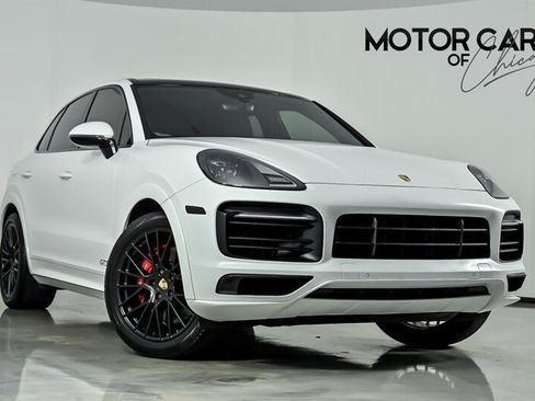 Used 2023 Porsche Cayenne GTS AWD/4WD image 1