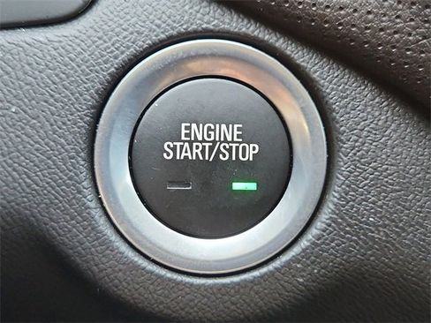 Certified 2024 Chevrolet Equinox Premier image 16