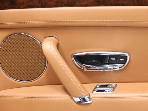 Used 2014 Bentley Flying Spur W12 AWD/4WD image 63