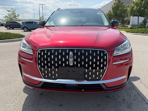 Used 2025 Lincoln Corsair Grand Touring w/ Equipment Group 301A AWD/4WD image 2