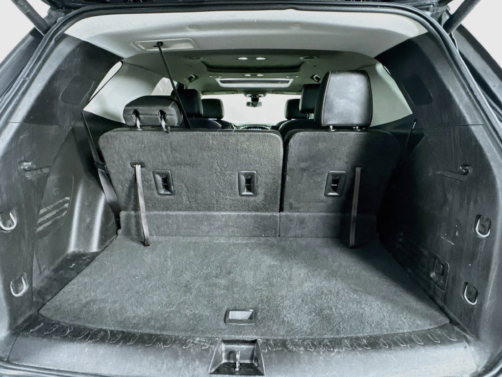 Used 2019 Chevrolet Traverse LT w/ LT Premium Package FWD image 33