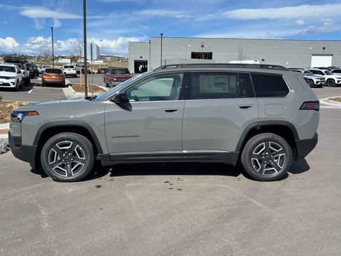 New 2026 Jeep Cherokee Laredo AWD/4WD image 2