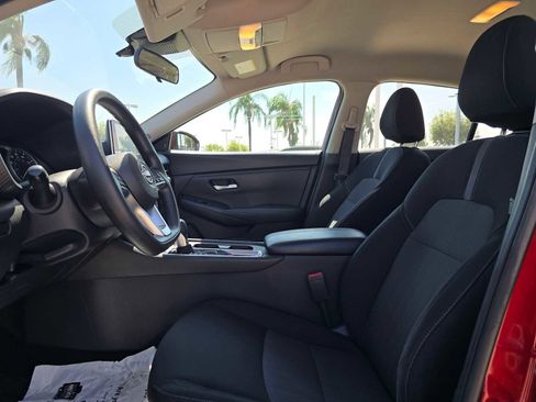 Used 2024 Nissan Sentra SV image 22