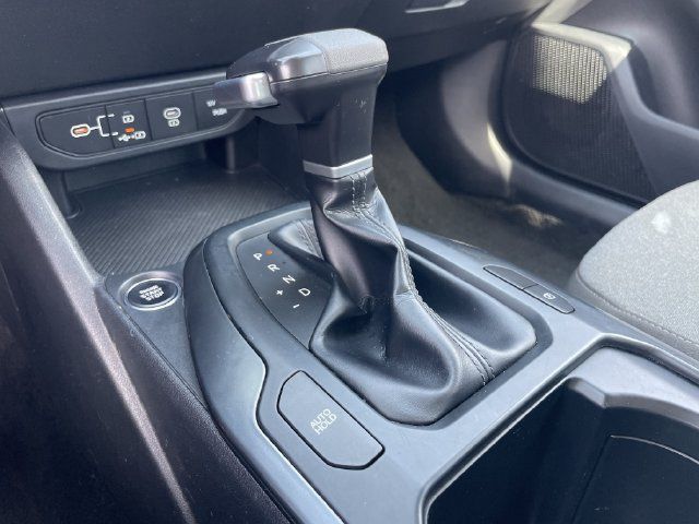 Used 2025 Kia K4 FWD image 20