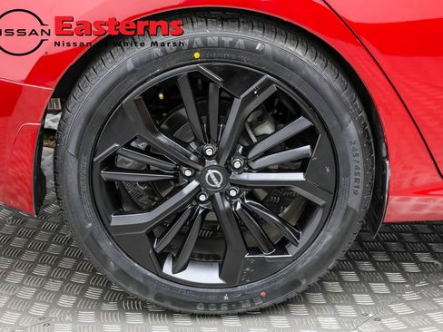 Used 2023 Nissan Altima 2.5 SR w/ SR Premium Package image 41