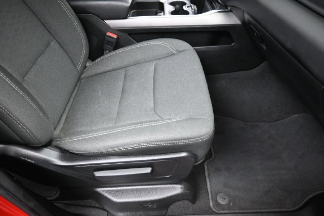 Used 2025 RAM 1500 Big Horn AWD/4WD image 31