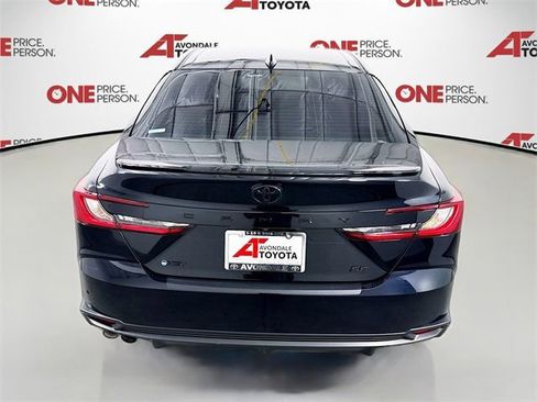 Certified 2025 Toyota Camry SE image 6