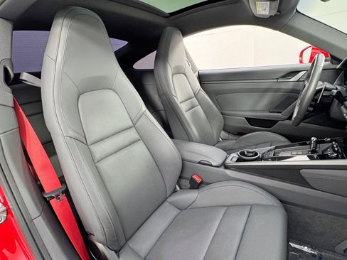 Used 2024 Porsche 911 Carrera S w/ Sport Package image 40