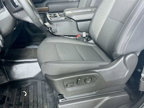 New 2026 Chevrolet Silverado 2500 LT w/ Convenience Package image 20