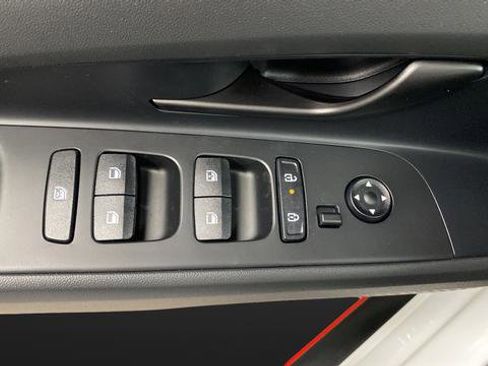 New 2026 Hyundai Elantra N FWD image 21
