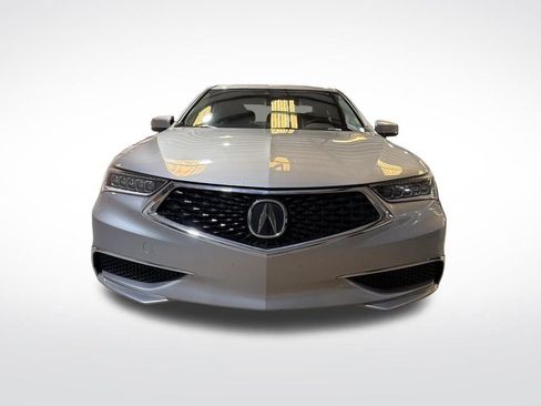 Used 2018 Acura TLX V6 image 2