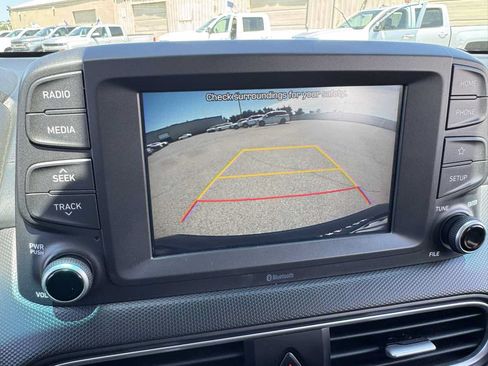 Used 2020 Hyundai Kona SE FWD image 27
