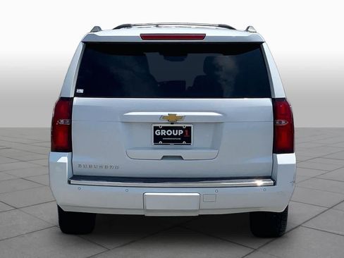 Used 2016 Chevrolet Suburban LTZ RWD image 5