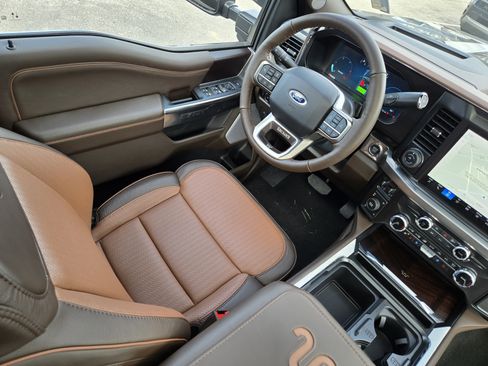 New 2026 Ford F250 King Ranch image 19