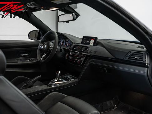 Used 2019 BMW M4 CS w/ Executive Package image 49