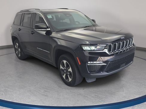 Used 2022 Jeep Grand Cherokee Limited 4xe AWD/4WD image 3
