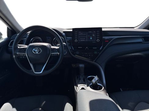 Used 2023 Toyota Camry LE image 20