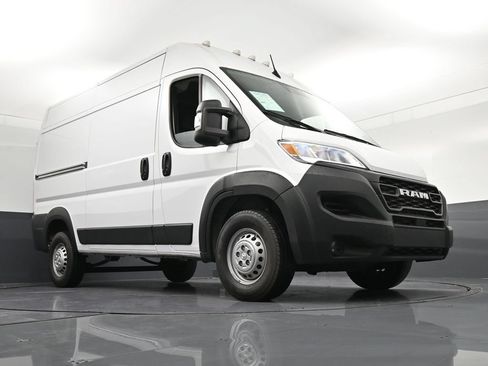 Used 2025 RAM ProMaster 1500 FWD image 27
