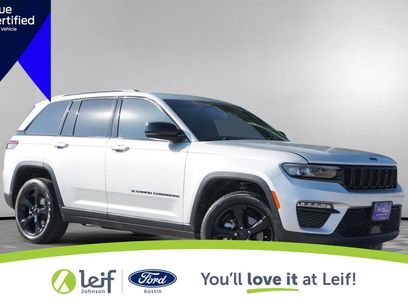 Used 2024 Jeep Grand Cherokee Limited w/ Black Appearance Package