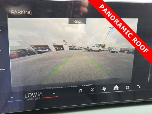 Used 2025 BMW X3 xDrive30i w/ Convenience Package image 18