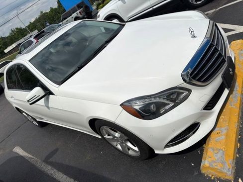 Used 2014 Mercedes-Benz E 350 Sedan image 2