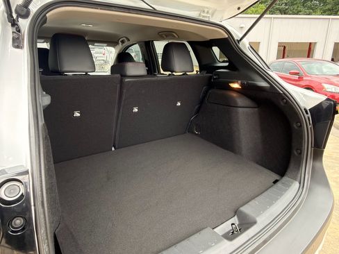 Used 2025 Nissan Kicks SR AWD/4WD image 22