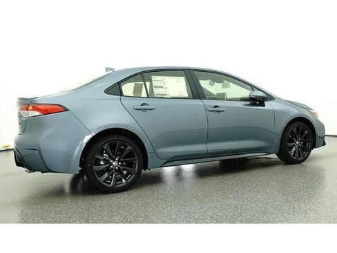 Used 2026 Toyota Corolla SE w/ SE Premium Package FWD image 26