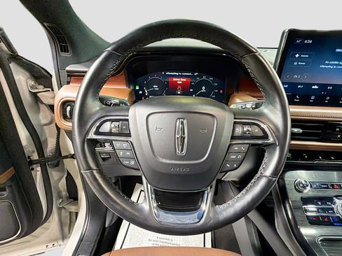 Used 2021 Lincoln Nautilus Reserve image 38