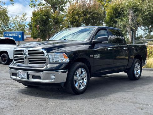 Used 2016 RAM 1500 Lone Star RWD image 4