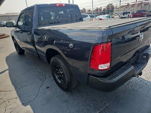 Used 2017 RAM 1500 Tradesman RWD image 4