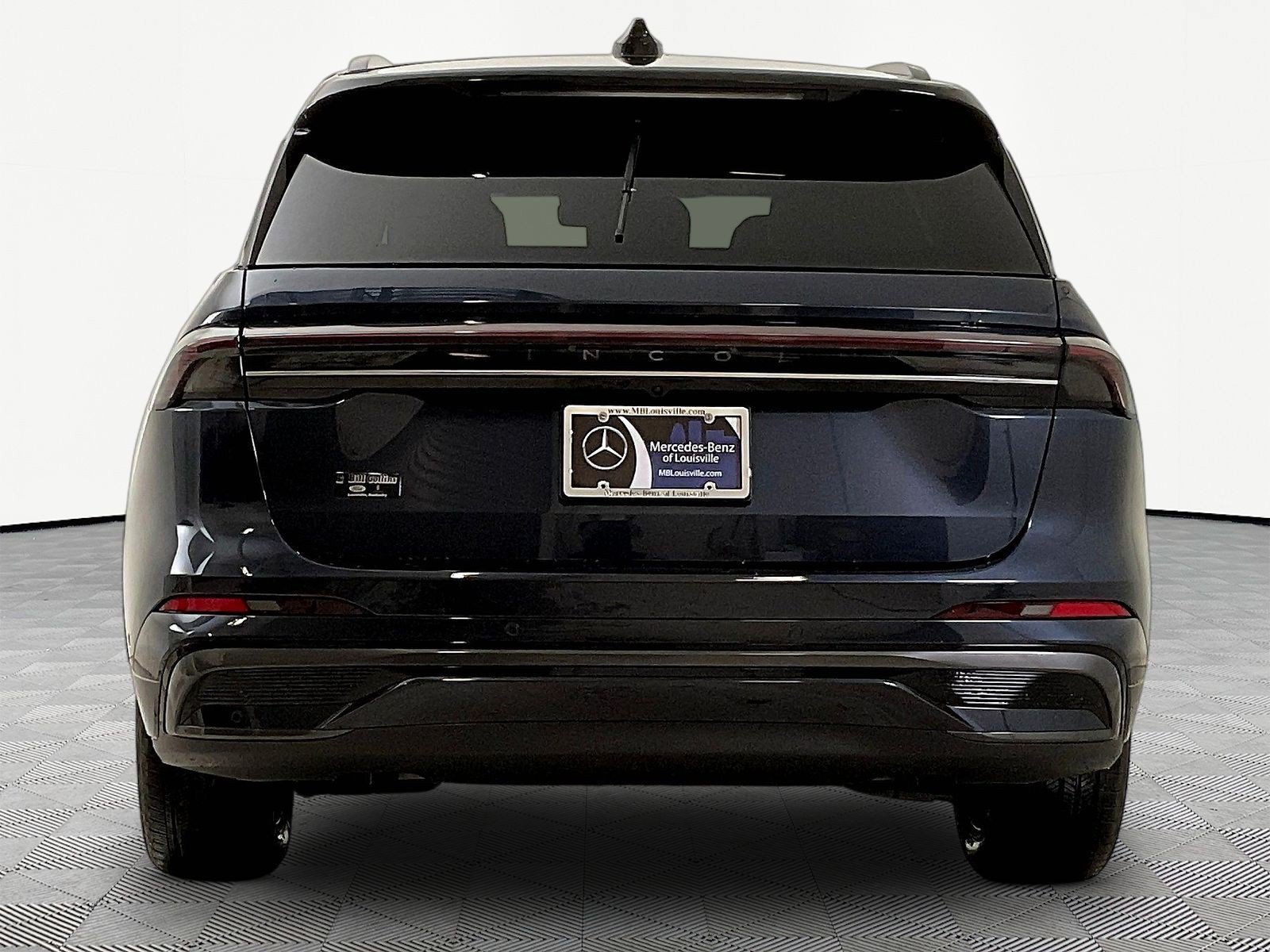 Used 2024 Lincoln Nautilus Black Label w/ Jet Appearance Package (87T) AWD/4WD image 5
