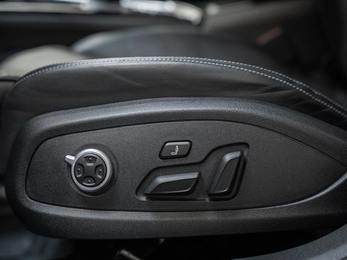 Used 2024 Audi S5 Premium Plus w/ Premium Plus Package image 44