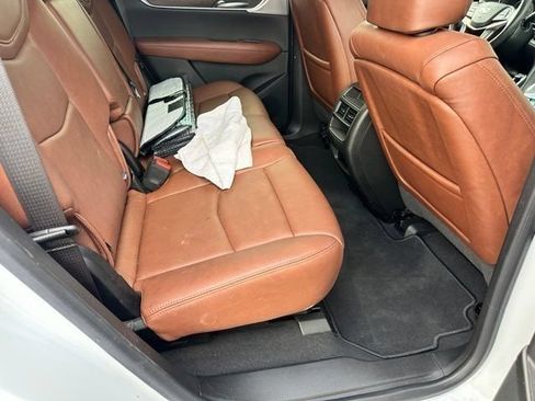 Used 2025 Cadillac XT5 Premium Luxury w/ LPO, Red Accent Package FWD image 17
