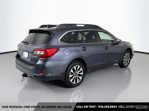 Used 2017 Subaru Outback 2.5i Limited w/ Popular Package #5 AWD/4WD image 5