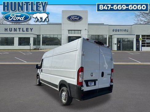 Used 2025 RAM ProMaster 2500 w/ Convenience Group FWD image 6