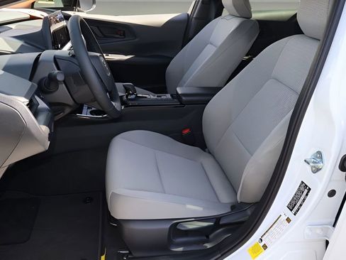 New 2026 Toyota Prius LE image 12