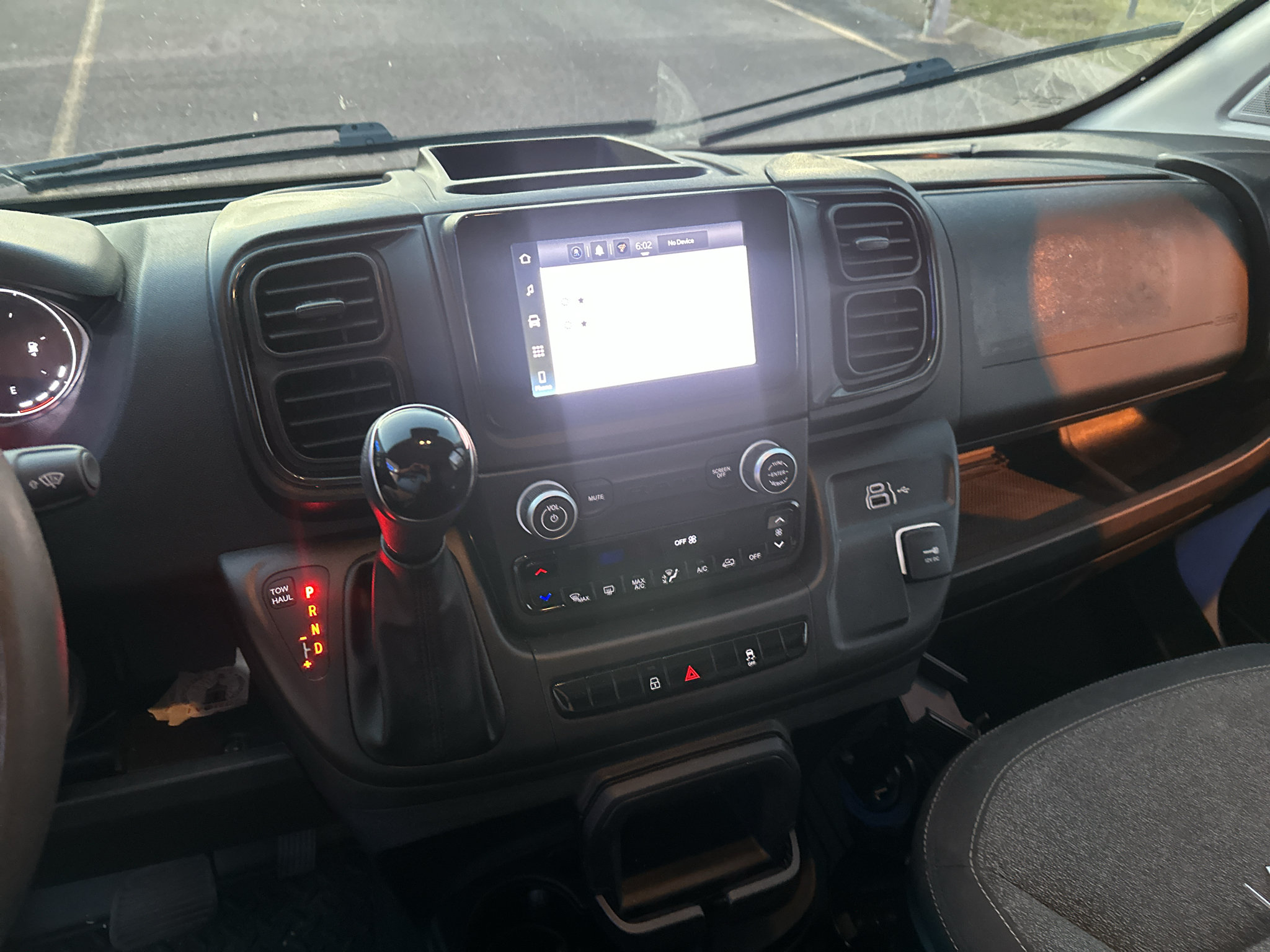 Used 2025 RAM ProMaster 2500 w/ U-Haul Equipment Group FWD image 24