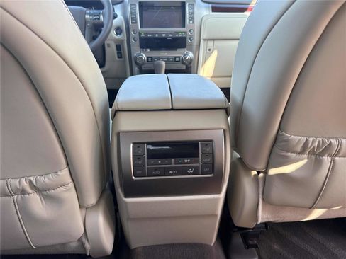 Used 2018 Lexus GX 460 Premium image 27