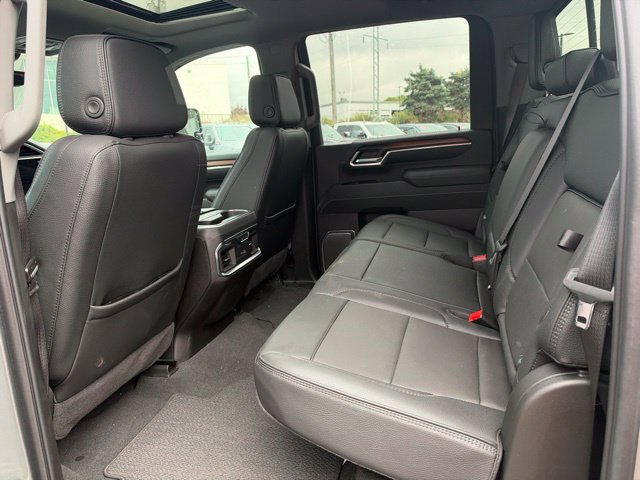 Used 2025 GMC Sierra 2500 Denali w/ Denali Reserve Package AWD/4WD image 18