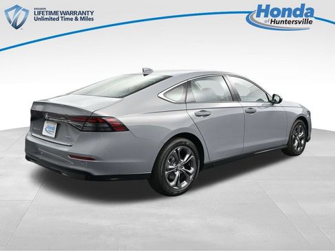 New 2026 Honda Accord EX-L image 9