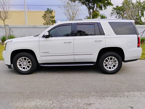 Used 2016 GMC Yukon SLT image 8