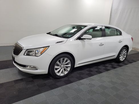 Used 2016 Buick LaCrosse Leather FWD image 2