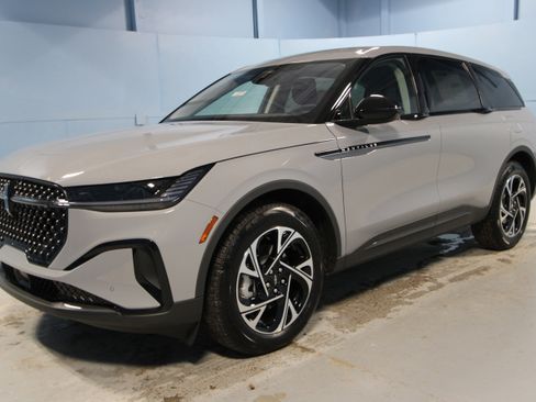 New 2026 Lincoln Nautilus Premier w/ Jet Appearance Package image 31