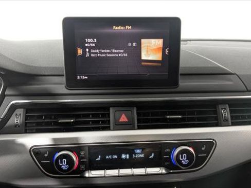 Used 2017 Audi A4 2.0T Premium image 28